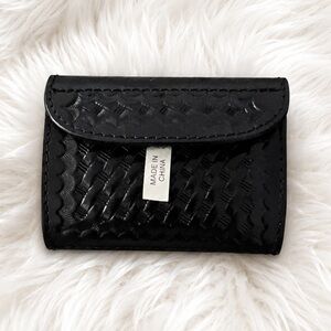 Dijiani Black Embossed Faux Leather Wallet Card Holder Minimalist Fold Wallet